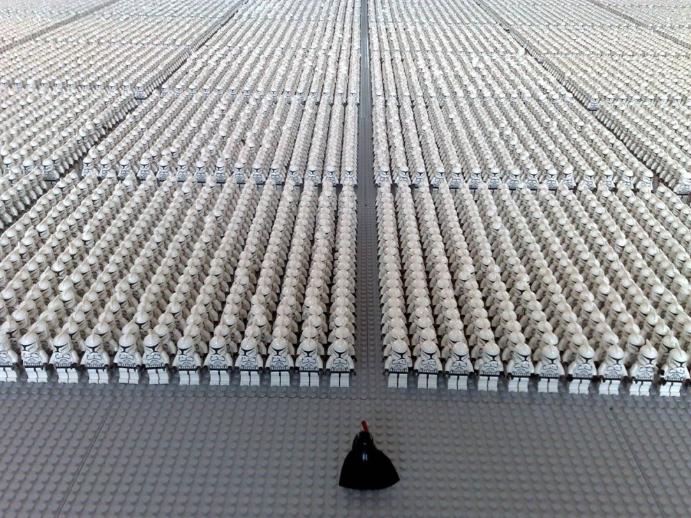 /images/2012-05-23/troops.jpg